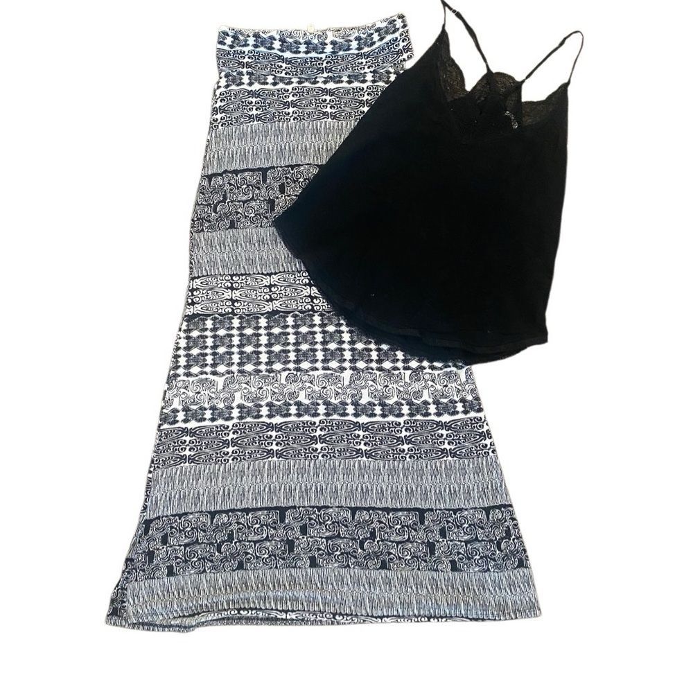 Love Stitch Skirt Outfit. Size Small.